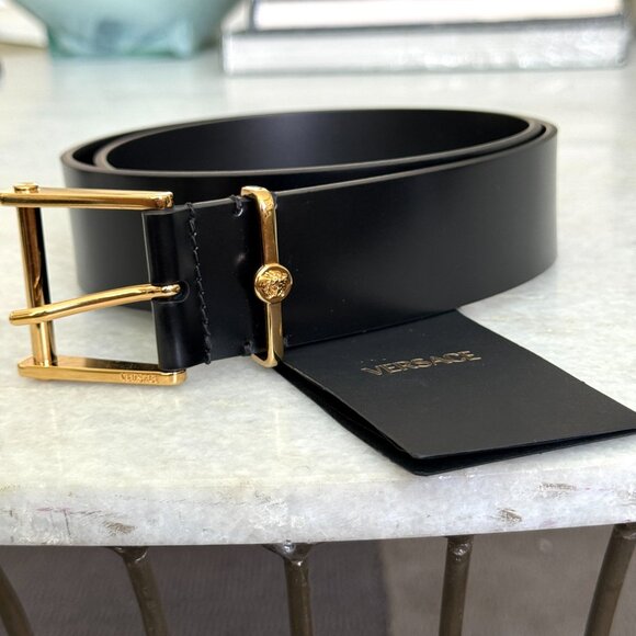 Versace Gold Buckle Black Calf Leather Belt 1011124 Italy, 90, 115, 120 - Picture 9 of 12